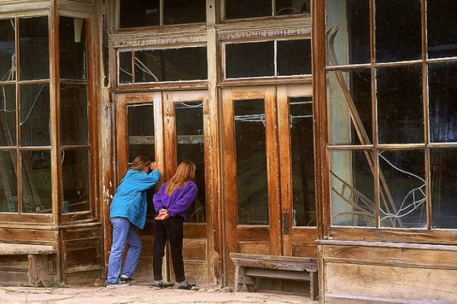 "Teen Girls at Bodie" by artist Kerry Drager, 2004.